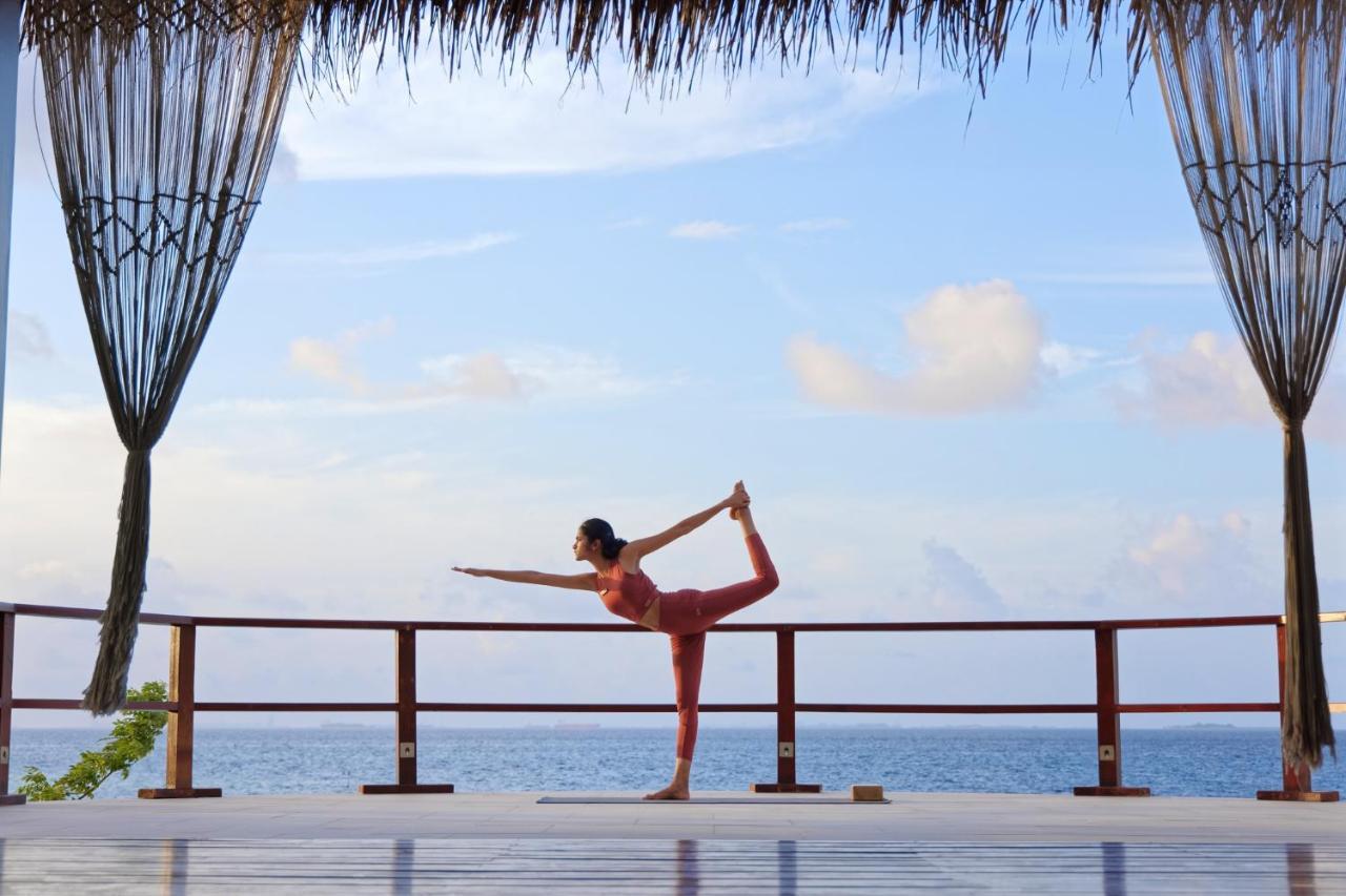 Grand Park Kodhipparu Maldives 5* Baros Island