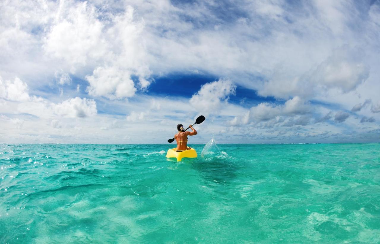 Grand Park Kodhipparu Maldives 5* Baros Island